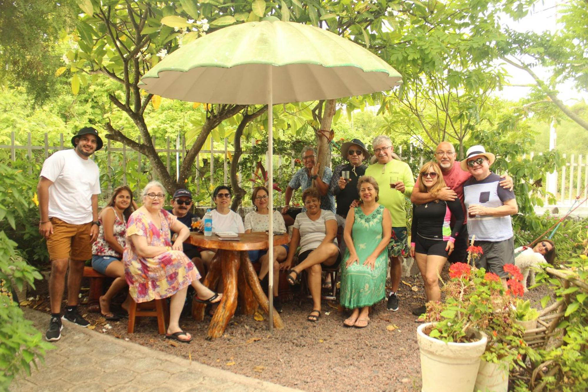 Casa De Nelly Hotel Puerto Baquerizo Moreno Bagian luar foto